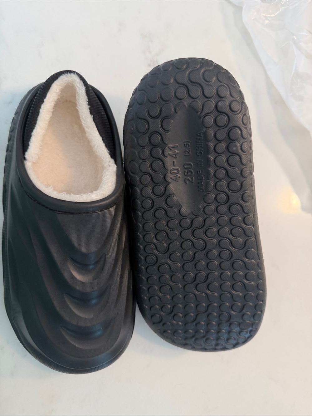 Terra black Slip-On Fleece-Lined recovery slipper - Picture 2 of 3